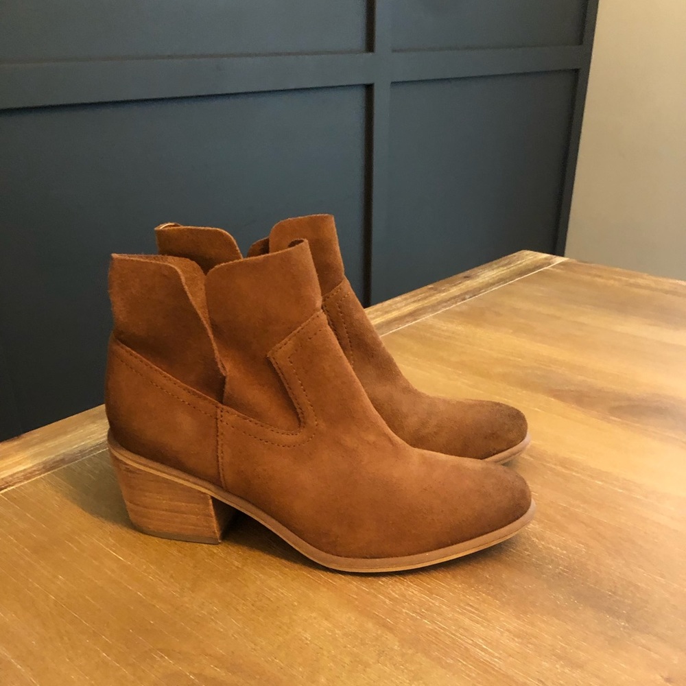 BP booties brand new!